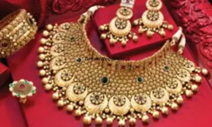 Priya Thanga Maligai